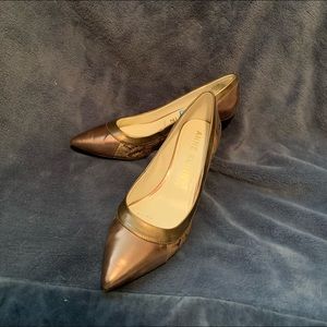 Anne Klein IFlex copper snake skin style heel Size 10M